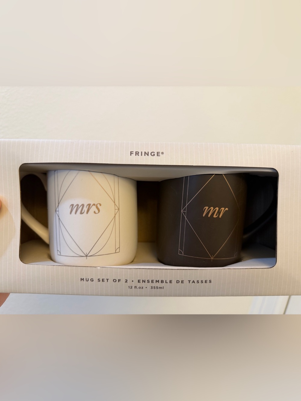 Mr & Mrs Wedding Gift Newlywed Coffee Cup Mug Set